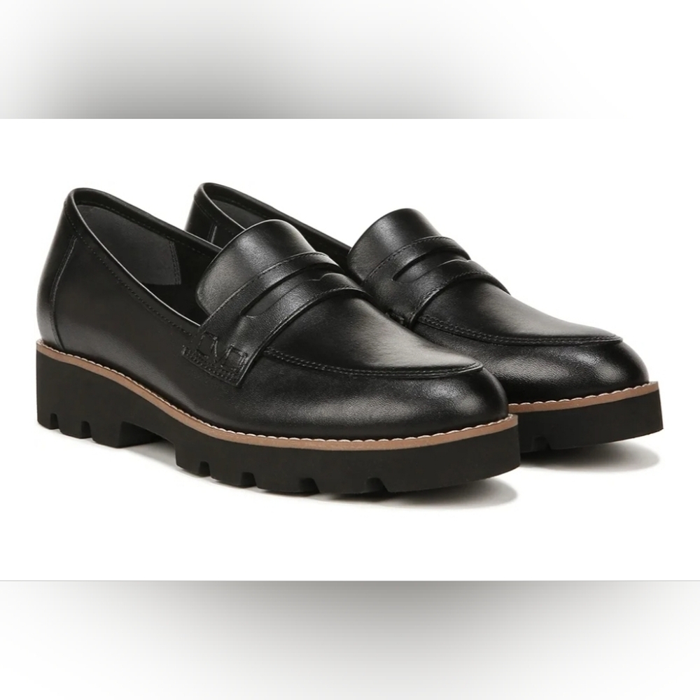 NIB Vionic Women's Cheryl II Slip On Loafer Black 7.5 Wide Comfort Classic
